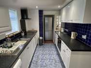 Fully Fitted Kitchen